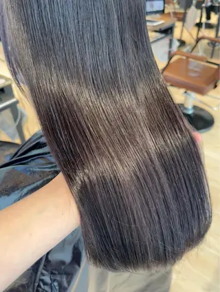 ロング カラー 佐藤 悠衣/透明感 カラー/似合わせ前髪のヘアスタイル