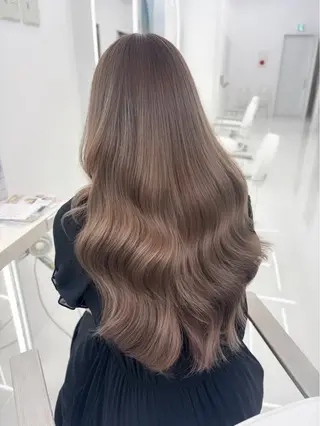 ロング カラー COAPLUS立川所属・前髪/顔周り 透明感カラーとどさんのヘアスタイル