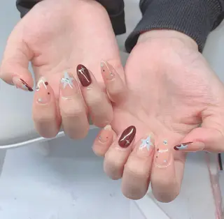 ネイル T. Leeのネイルデザイン