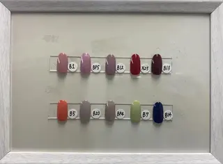 ネイル ネイルクイック✨ スチューデントサロンのネイルデザイン