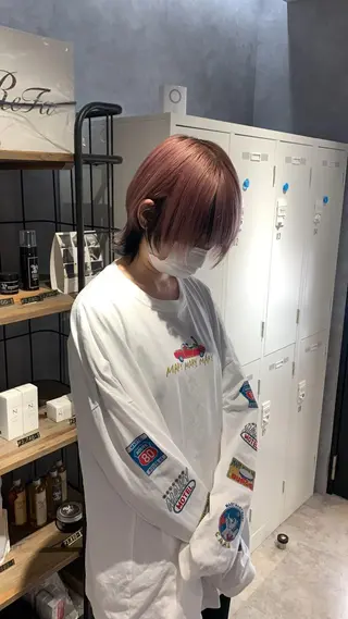 ショート 派手髪支持率No1 Eisukeのヘアスタイル