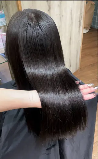 カラー 艶盛れ透明感カラー/ kanna🖤のヘアスタイル