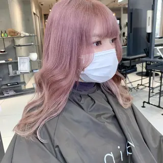 ロング カラー raika .のヘアスタイル