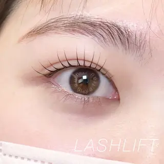 パーマ 梅宮 那月のマツエク・マツパデザイン