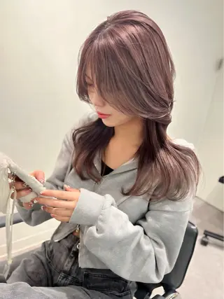 セミロング カラー 韓国ハッシュカット/ 新宿/髪質改善/岡崎のヘアスタイル