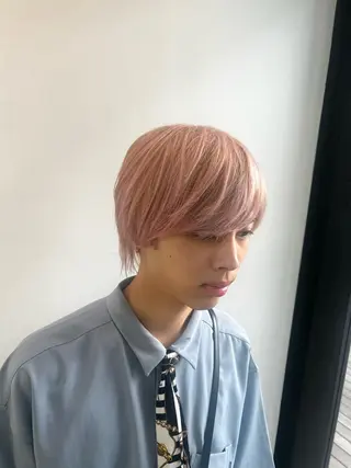 カラー メンズ ダブルカラー寒色系 ボリューム改善ハヤトのヘアスタイル