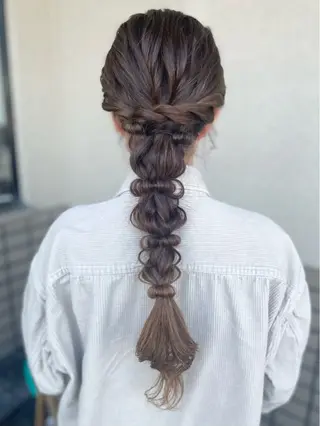 ロング ヘアアレンジ 沢田 瞳のヘアスタイル