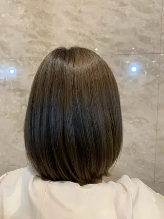 ショート カラー 中島 由理菜のヘアスタイル