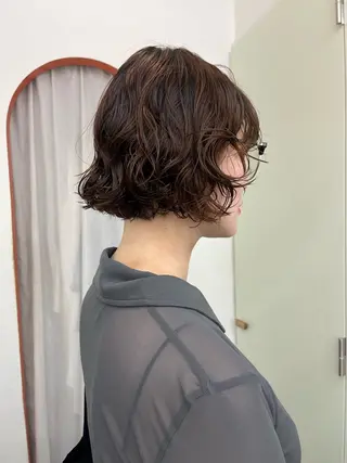ショート レイヤー/ケアパーマ /ニュアンス/モードのヘアスタイル