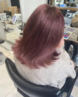 セミロング カラー ラベンダー/レイヤー スタイル🤎mamiのヘアスタイル