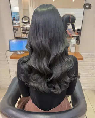 ロング パーマ ⭐︎ミディアム 深井朱莉⭐︎のヘアスタイル