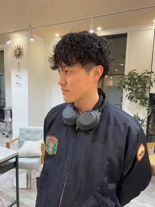 パーマ メンズ カネタカ マサキのヘアスタイル