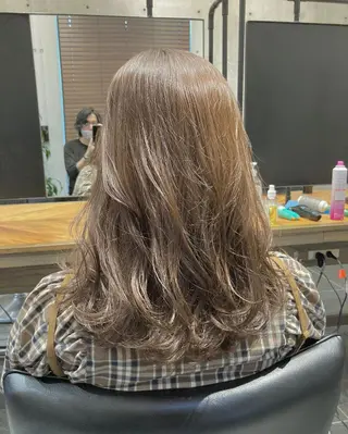 セミロング は まべのヘアスタイル