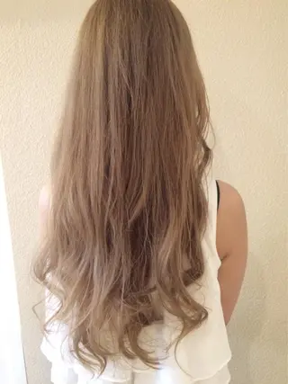 カラー 龍 門のヘアスタイル