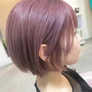 ショート カラー 小森 樹奈のヘアスタイル