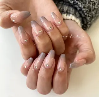 ロング アンルボネイル&アイラッシュ所属・anlubon /Jr.ネイリストのネイルデザイン