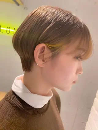 ショート カラー Fuuu《フゥ》所属・シノザキ シンゴのヘアスタイル