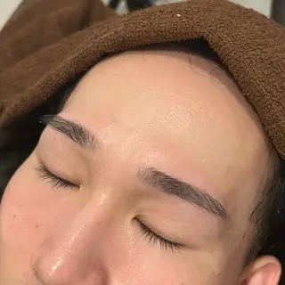 アイブロウ bidam  beauty所属・bidam ジュリの眉毛・アイブロウイメージ