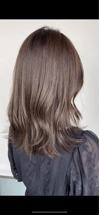 ミディアム カラー チヒョ🦋 韓国hair🇰🇷のヘアスタイル