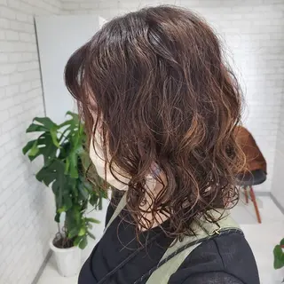 パーマ セミロング ヘアーサロンサニー所属・ヘアーサロン サニーのヘアスタイル