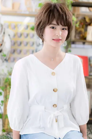 ショート 小顔カット得意🌟 岩渕麻由のヘアスタイル