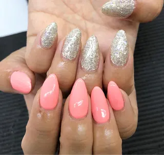 ネイル esNail&eye イーズネイル＆アイのネイルデザイン