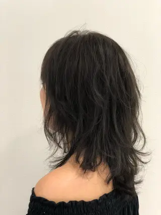 ミディアム カラー 渡邉 ケイジのヘアスタイル