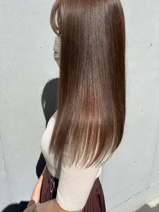 セミロング カラー 🦄垢抜けボブ特化× 暖色カラー未来🦄のヘアスタイル