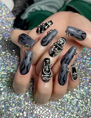 ネイル Nail Salon L'arc所属・☆Mèo ☆のネイルデザイン