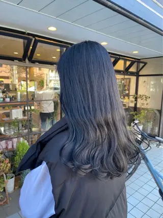 カラー 野中 麻衣のヘアスタイル