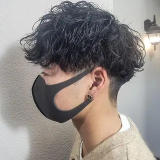 メンズ FREEX所属・特殊パーマ 片山恭兵のヘアスタイル