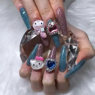 ネイル Kobayashi Komugiのネイルデザイン