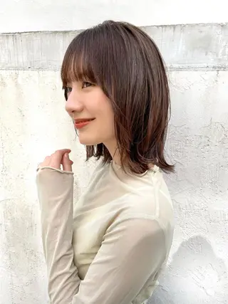 ミディアム カラー 結べるレイヤーボブ くびれLady表参道のヘアスタイル