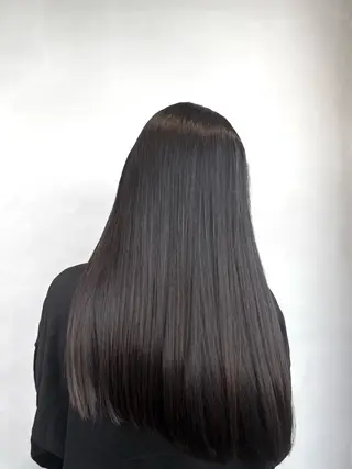 ロング ban's beauty dream所属・透明感／髪質改善 ／ りかのヘアスタイル