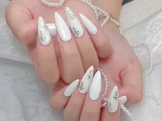 ロング NOA NAILのネイルデザイン