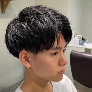 メンズ フェザーパーマ🌙 毛流れ yuzukiのヘアスタイル