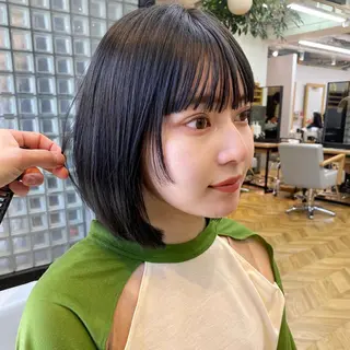 ミディアム カラー 🌈今野佑哉 ショートボブブリーチのヘアスタイル