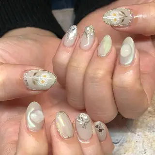 ネイル NuR 【ヌール】のネイルデザイン