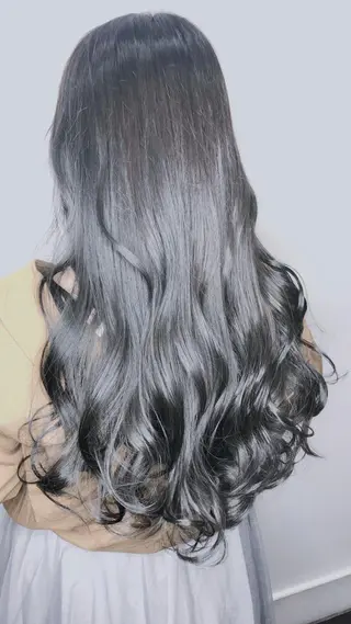 ロング カラー 髪質改善ioLu 伊藤サダキのヘアスタイル