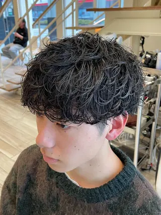 ショート パーマ メンズ パーマ/フェード🔥 佐々木波人のヘアスタイル