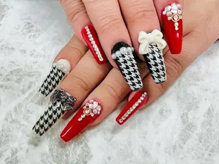 ネイル ユリシスネイル 担当近藤のネイルデザイン