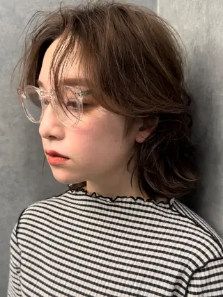 ミディアム 古沢 新のヘアスタイル