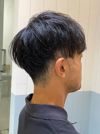 メンズ エリア唯一🌈ᵕ̈* 派手髪モリヤ🌺のヘアスタイル