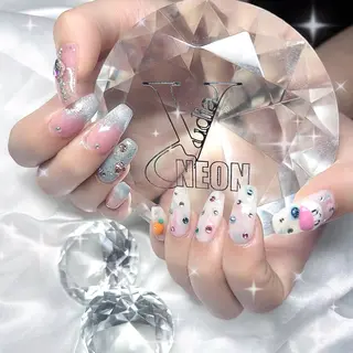 ネイル élu by Noriko 前原のネイルデザイン