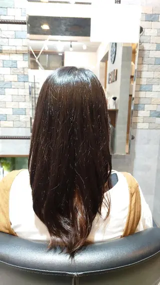 ロング 浅野  勇貴のヘアスタイル