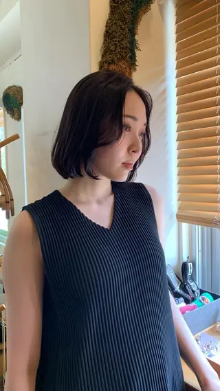 パーマ 岡田 知佳のヘアスタイル