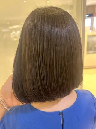 ショート カラー 艶質改善/縮毛矯正 ササキナツミのヘアスタイル