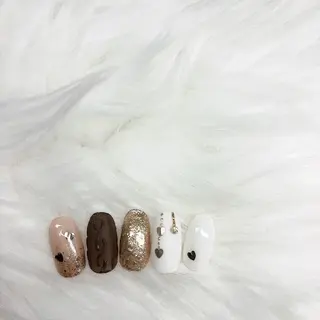 ネイル 8appy ARTstudioのネイルデザイン