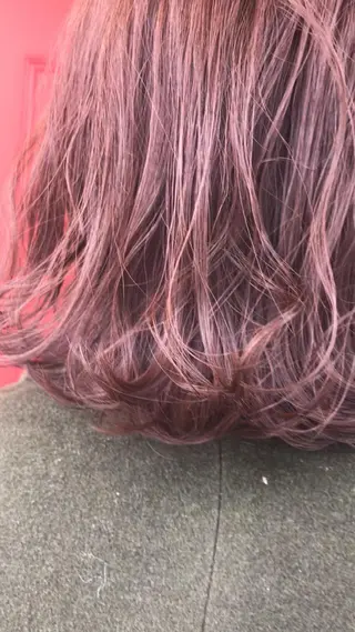 ミディアム カラー FRAME+spa&hair roomなんば駅前店所属・🌸MAYU🌸 ハイトーン➕レイヤーのヘアスタイル