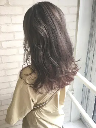 セミロング カラー ヘアアレンジ エクステの神様 ▫️原島ユウヤ▫️のヘアスタイル